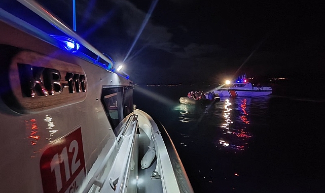 Ayvacık&#039;ta 77 kaçak göçmen yakalandı