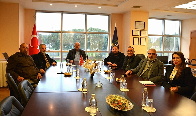 Çanakkale İnternet ve Sosyal Medya Basın Mensupları Derneği&#039;nden Başkan Deniz&#039;e Ziyaret