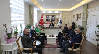 Çanakkale İnternet ve Sosyal Medya Basın Mensupları Derneğinden Vali İlhami Aktaş'a ziyaret