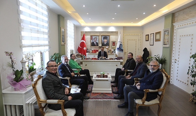 Çanakkale İnternet ve Sosyal Medya Basın Mensupları Derneğinden Vali İlhami Aktaş&#039;a ziyaret