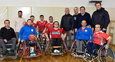 CHP'li Erkek, engel tanımayan iki takımada başarılar diledi