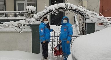 Lapseki'de hastalara şifa dağıtıyorlar