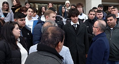 Turan, İçişleri Bakanlığı'nda gençlerle buluştu