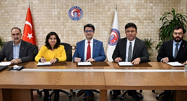 ÇOMÜ'den bir iş birliği protokolü daha