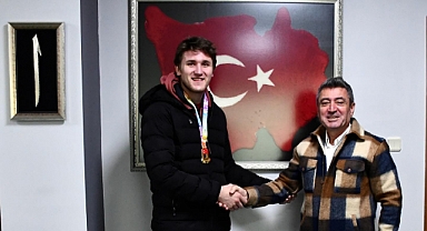 ÇOMÜ'lü Yunusoğlu Türkiye şampiyonu oldu