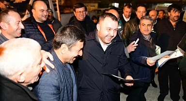 Ezine'de tapu coşkusu