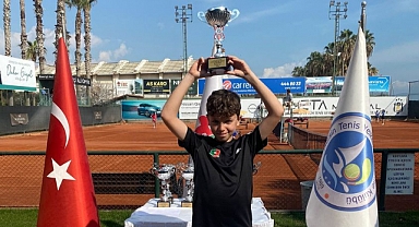 Umut Fevzi Çelik'ten bir kupa daha