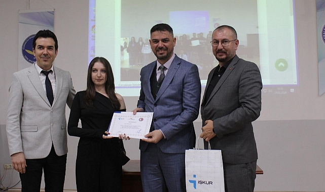 Altınok&#039;tan okul birincisine iş garantisi sözü