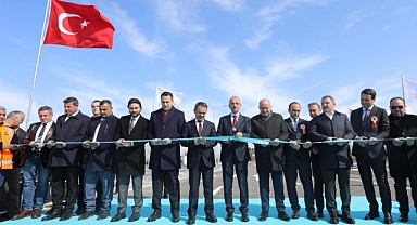 Balan Uraloğlu açılış törenine katıldı