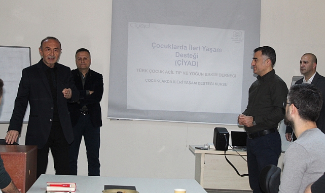 Çocuklarda İleri Yaşam Desteği Kursu düzenlendi
