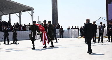 Erdoğan; "Çanakkale ruhu, yolumuzu aydınlatmaya hep devam edecek"