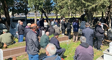 Şehidin babası dualarla uğurlandı