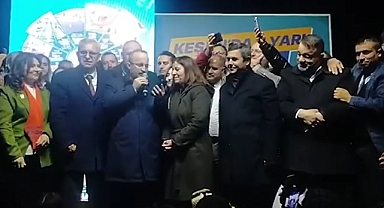 Turan, mitingde Erdoğan'ı aradı! Erdoğan Keşanlılarla konuştu