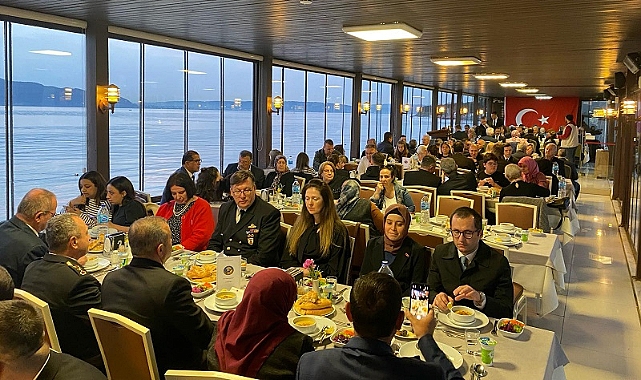 Vali Aktaş, şehit aileleri ve gaziler ile iftarda buluştu