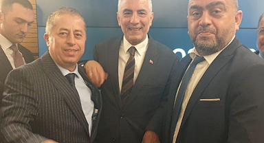 Başkan Özcan, Bakan Bolat ile görüştü