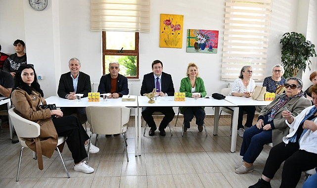 Altın Yıllar Yaşam Merkezinde &quot;Kuşaklar Dansta Buluşuyor&quot; Etkinliği