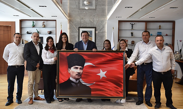 Başkan Erkek konuklarını ağırladı