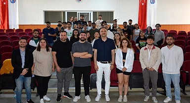 ÇOMÜ'de Kurumsal Söyleşiler Etkinliği sürüyor