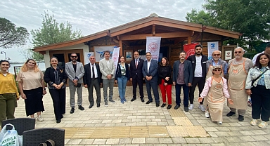 Karina Deniz Kültürü Merkezi'nde geri dönüşüm etkinliği