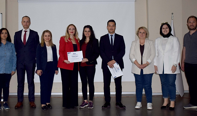 Öğrencilere finansal okuryazarlık eğitimi verildi