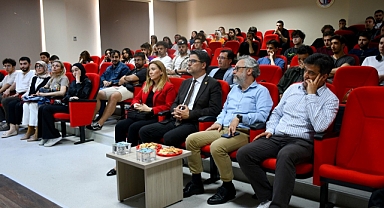 Rektör Erenoğlu; "Başarının anahtarı bilgi, beceri ve çalışmadır"