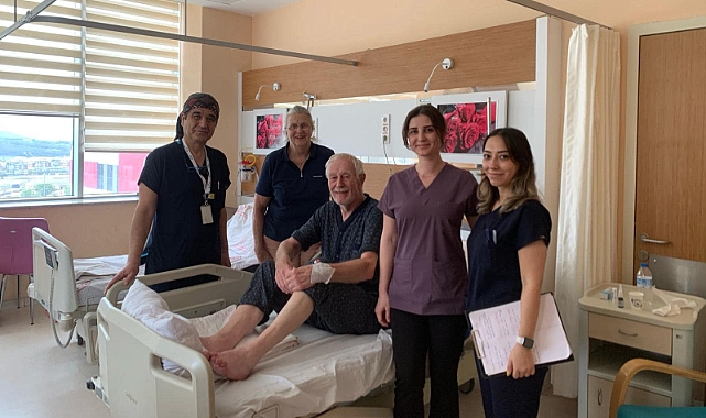 Schomaker, Çanakkale Devlet Hastanesi&#039;ne teşekkür etti!