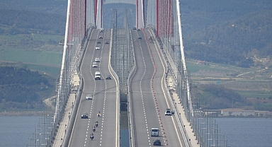 1915 Çanakkale Köprüsü'nü 130 bin 753 araç kullandı