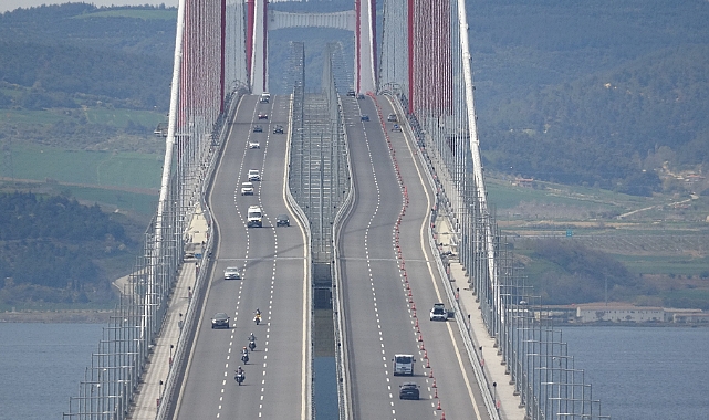 1915 Çanakkale Köprüsü&#039;nü 130 bin 753 araç kullandı