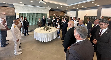 Çanakkale'de bayramlaşma töreni