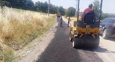 Çınarlı Köyü yolunda yama çalışması