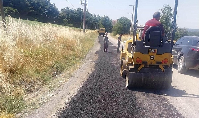 Çınarlı Köyü yolunda yama çalışması