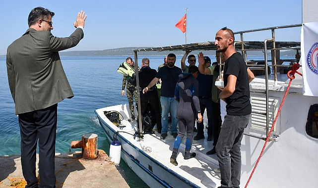 ÇOMÜ tarafından yetiştirilen ıstakoz yavruları denize bırakıldı
