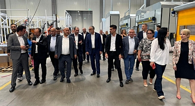 Ayhan Gider, Romanya'da Türk firmalarını ziyaret etti