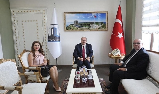 Başkan Deniz&#039;den Vali Toraman&#039;a ziyaret