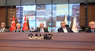 Bülent Turan misafirlerini ağırladı