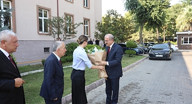 Çanakkale Valisi Toraman göreve başladı