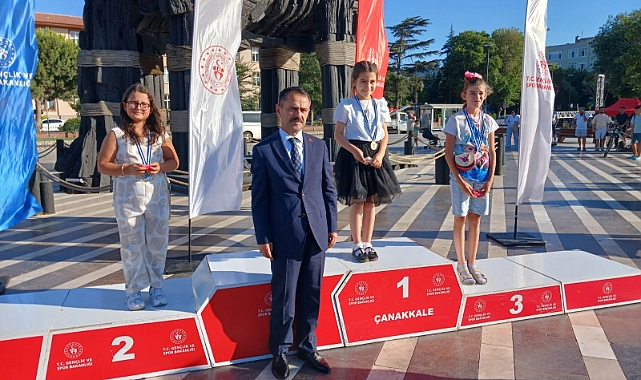 Hayallerindeki denizi çizdiler