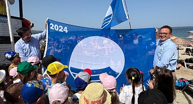 Plajlarda mavi bayrak dalgalanıyor