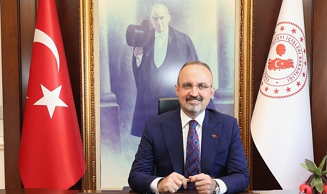 Bülent Turan&#039;dan 30 Ağustos mesajı