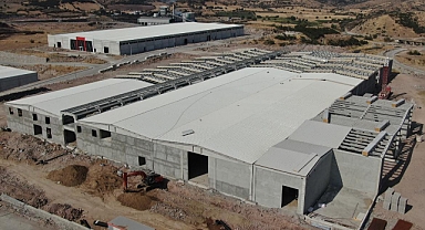 Ezine OSB'de fabrikalar yükseliyor, yeni iş olanakları doğuyor