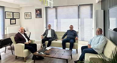 Ayhan Gider, İYİ Parti Milletvekili Uz'u ağırladı