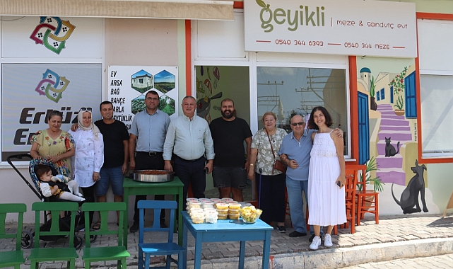 Geyikli Belediye Başkanı Mevlüt Oruçoğlu, yeni iş yeri açılışına katıldı