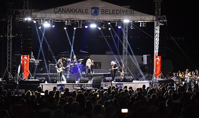 Kurtalan Ekspres&#039;ten muhteşem konser