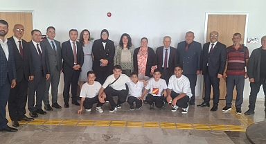 Romanların sorunlarına bölgesel çalıştayla çözüm arandı