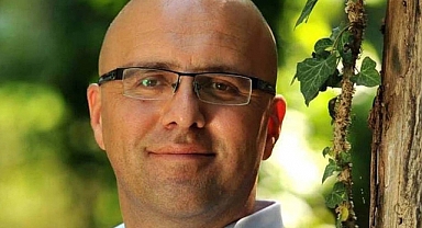 Ünlü avukat odasında ölü bulundu