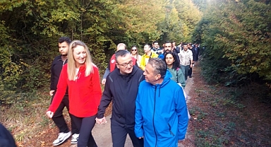 Biga'da Cumhuriyet Doğa Yürüyüşü gerçekleştirildi