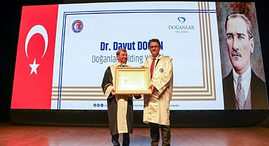 Davut Doğan'a Fahri Doktora diploması