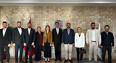 Kent Konseyi Başkanı Fırat'tan Rektör Erenoğlu'na ziyaret