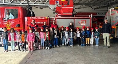 Minik öğrencilerden itfaiyeye ziyaret