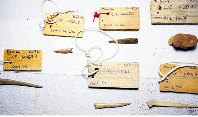 Troya Antik Kenti&#039;nde 3500 yıllık buluntular gün yüzüne çıkıyor